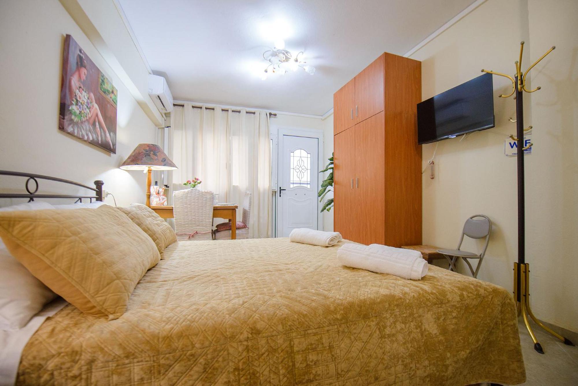 Georgia'S Studio Corfu Town Εξωτερικό φωτογραφία
